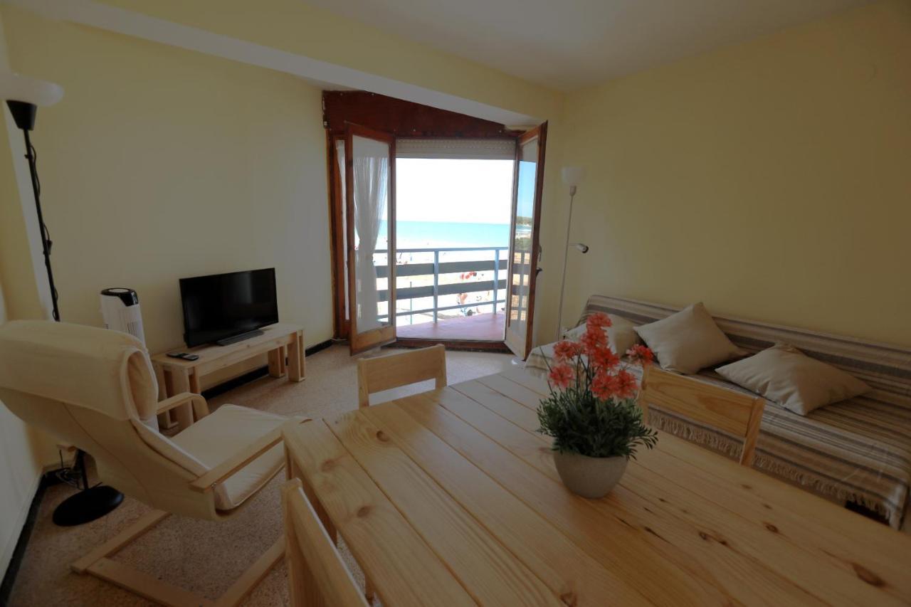 El Faro Apartaments Platja Llarga-Les Salines-Tgn Tarragona Buitenkant foto