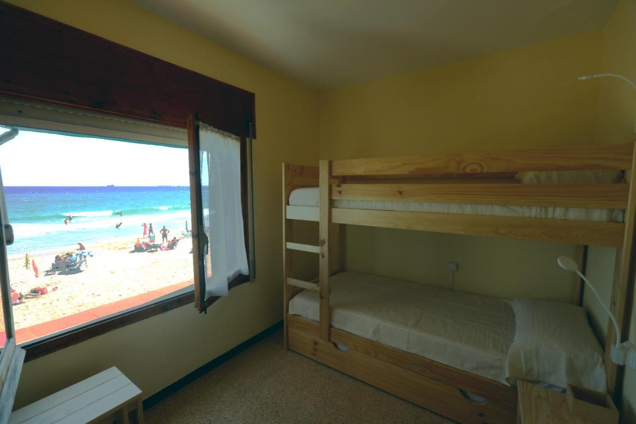 El Faro Apartaments Platja Llarga-Les Salines-Tgn Tarragona Buitenkant foto