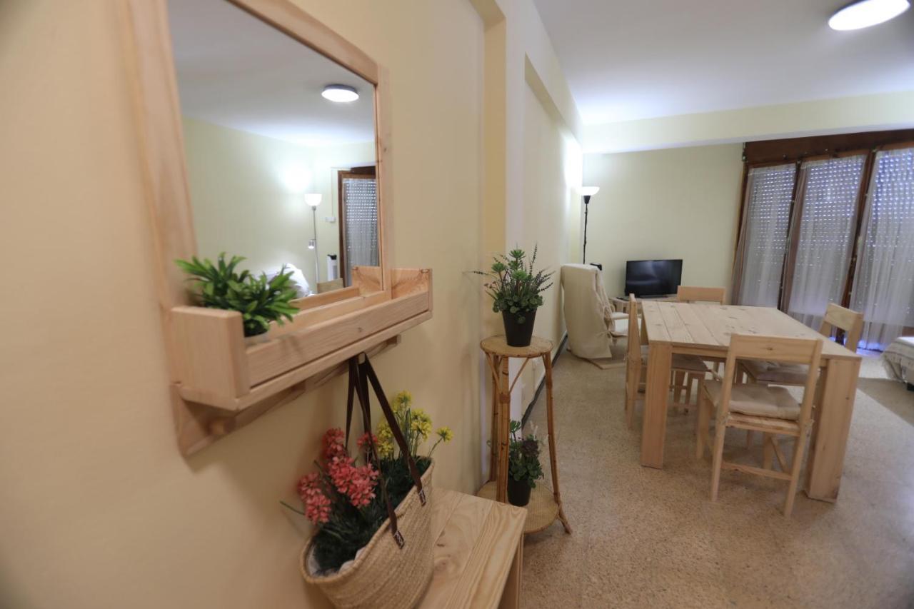El Faro Apartaments Platja Llarga-Les Salines-Tgn Tarragona Buitenkant foto