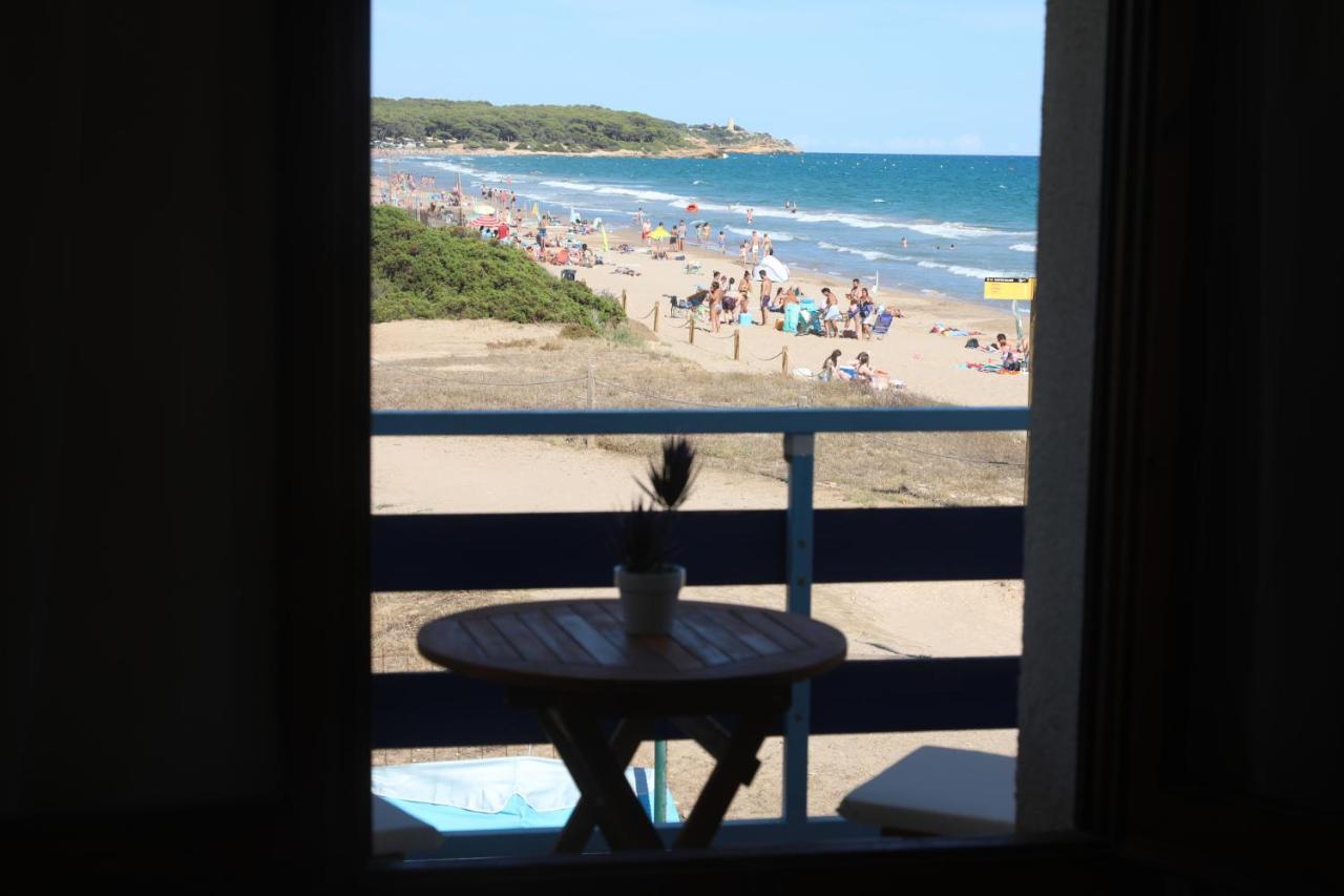 El Faro Apartaments Platja Llarga-Les Salines-Tgn Tarragona Buitenkant foto